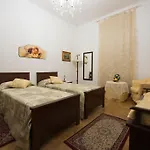 Couette-café Antico Borgo Teresiano 4*