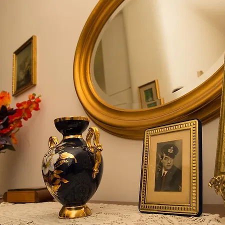 Oda ve Kahvaltı Antico Borgo Teresiano 4*
