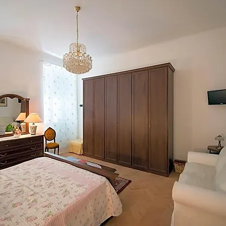 B&B Antico Borgo Teresiano 4*