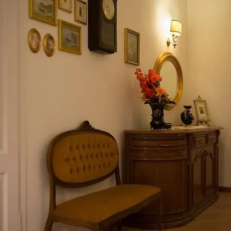 Bed & Breakfast Antico Borgo Teresiano