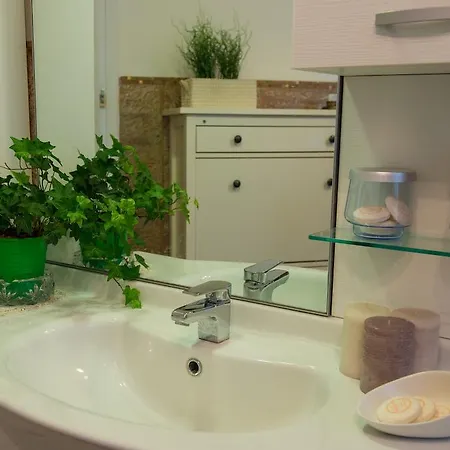 Antico Borgo Teresiano 4* トリエステ