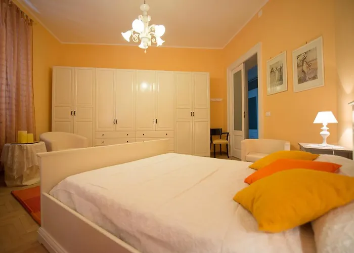 Couette-café Antico Borgo Teresiano 4*